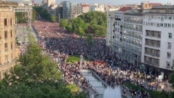 Serbian Protesters Urge President To Resign 