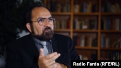 Former Iranian spy Abolghasem Mesbahi speaking to Radio Farda in an interview.